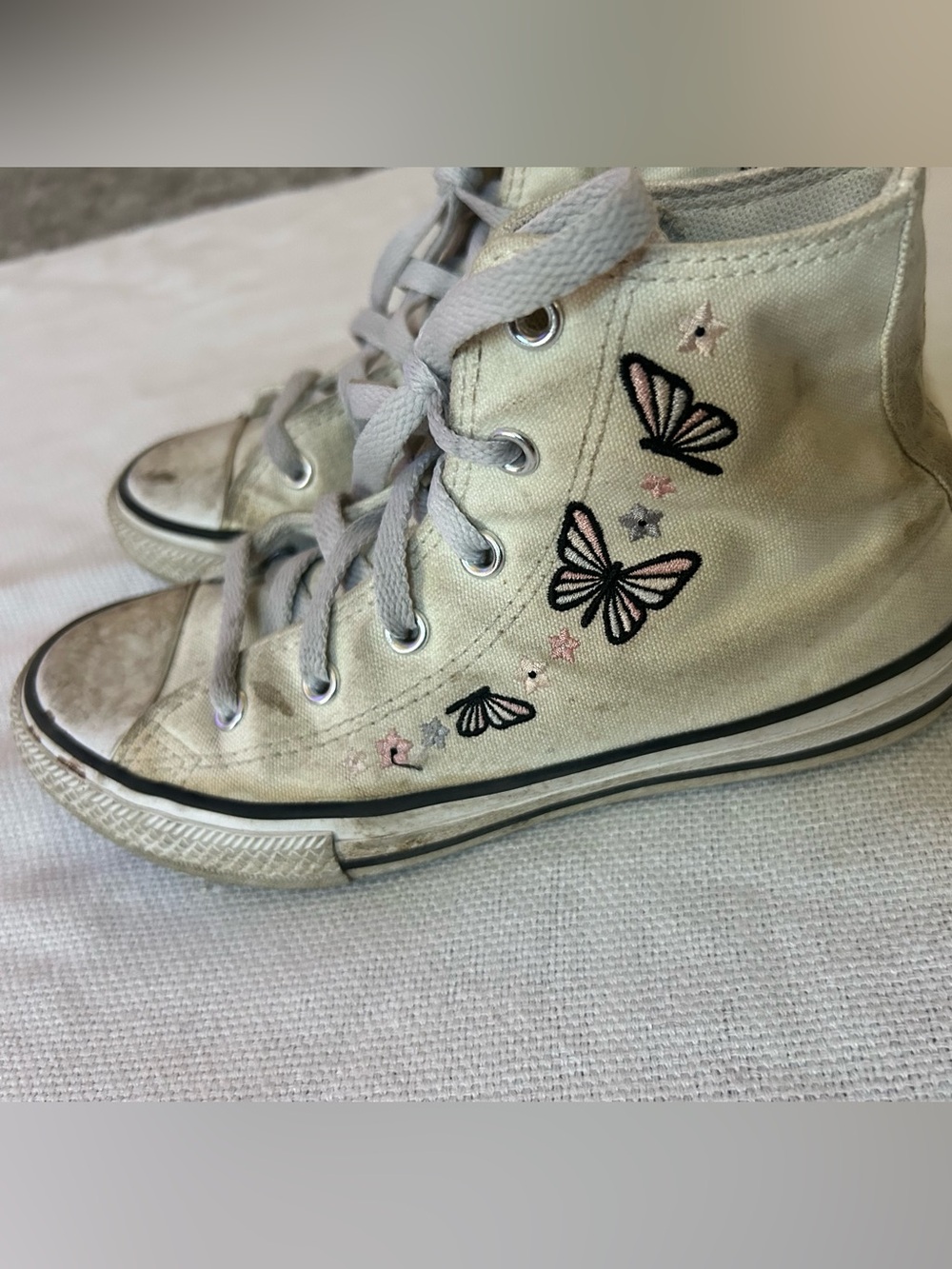Kids high top converse
